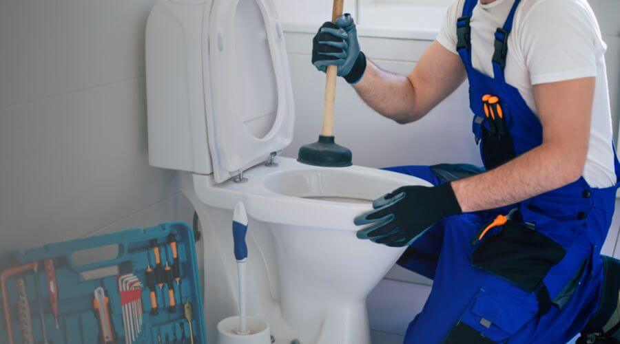 Local expert plumbing services in Stinesville, IN
